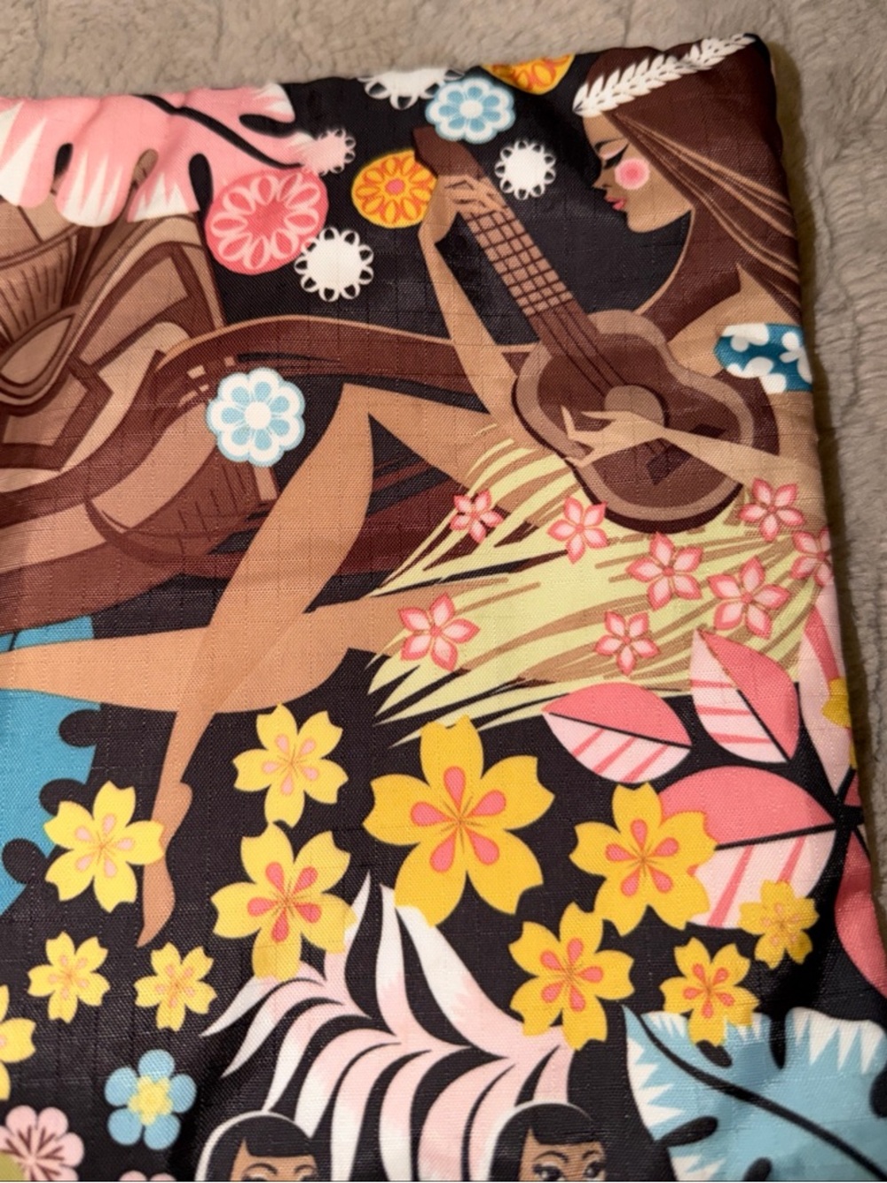 LeSportSac Zippered Pouch 10”x8” Hawaiian Girl Rare EUC Collectible 🏝️ Guitar 🎸